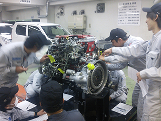 京都日野自動車株式会社様3