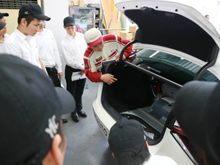京都トヨタ自動車株式会社様3