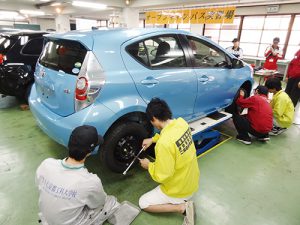 一級自動車整備士のお仕事 専門学校yic京都工科自動車大学校