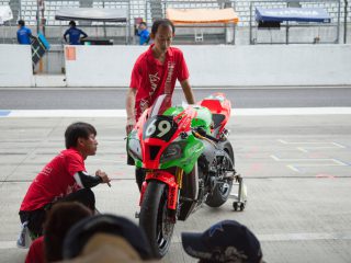 YIC京都鈴鹿8耐2017当日の様子02