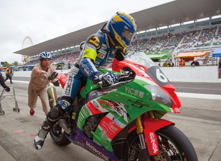 二輪自動車整備科 鈴鹿8耐参戦!