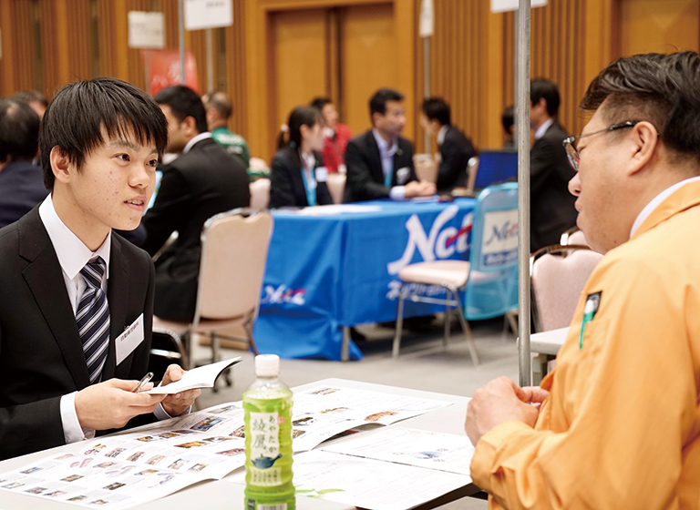 学内合同企業説明会の様子3